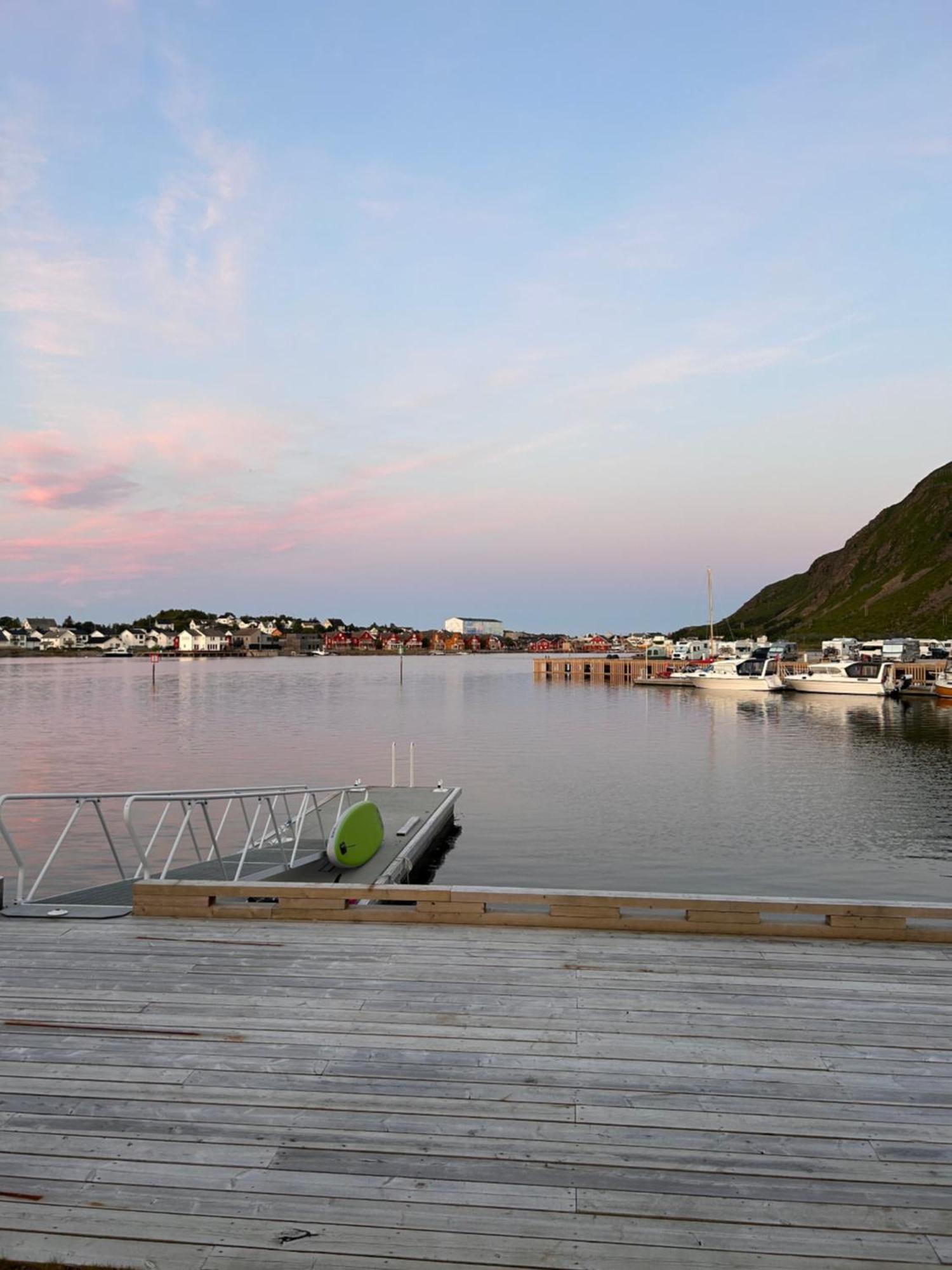 בלסטאד #Lofoten Leilighet Ved Sjoen מראה חיצוני תמונה
